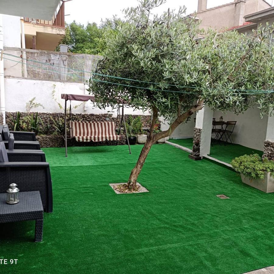 Carrer Esparreguera Olot Exteriör bild